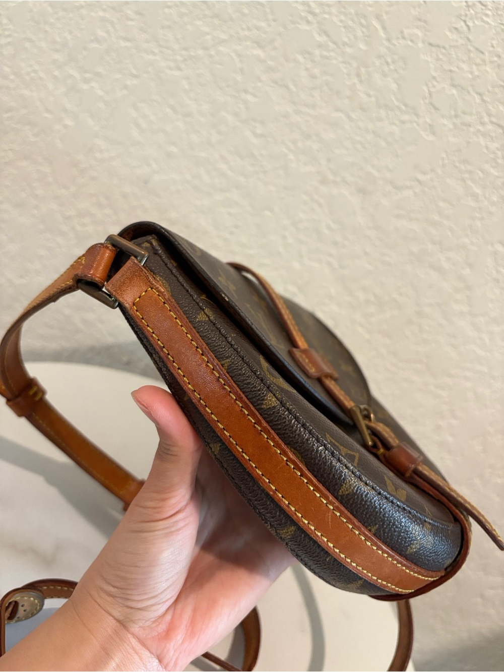 Louis Vuitton Chantilly PM Brown
Monogram Shoulder Bag - Picture 10 of 12